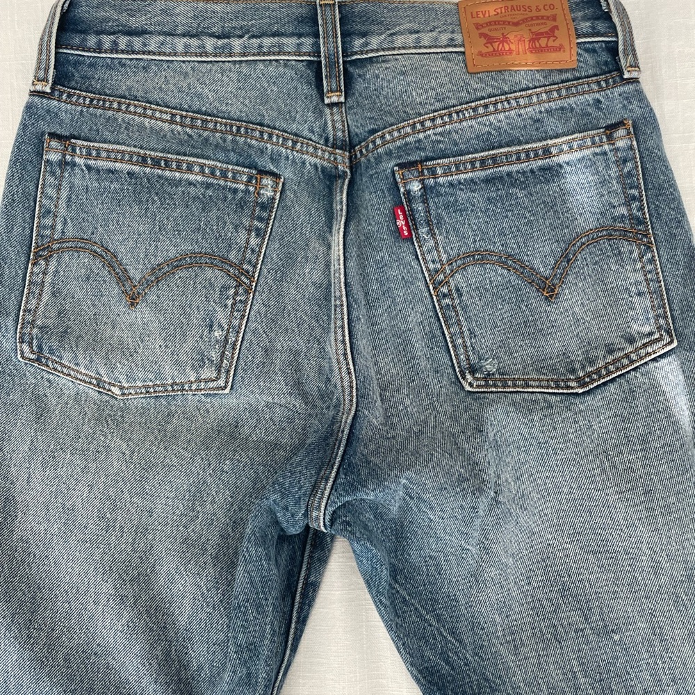 Levi's Blue Straight Leg Women's Jeans